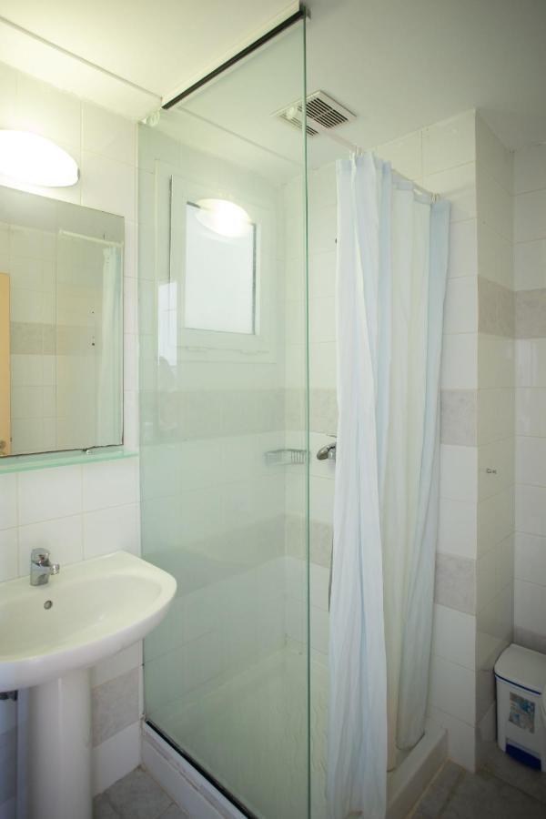 Aparthotel Mati Blue - Budget Accomodation Ialysos (Rhodes)